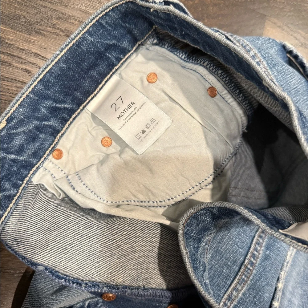 MOTHER DENIM. The Tomcat in Running with Scissors - Picture 7 of 7